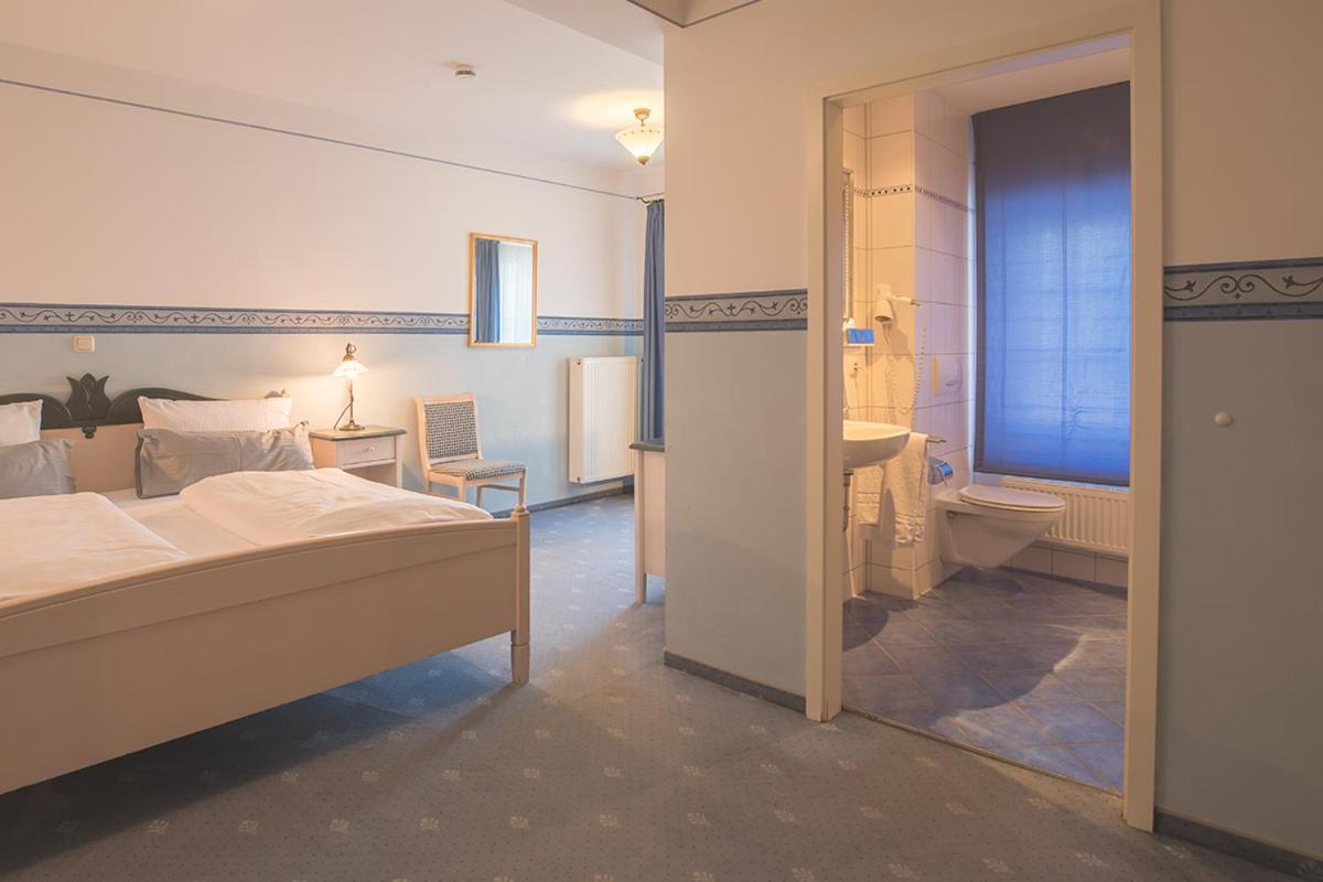 Hotel Maierbraeu Altomunster Екстер'єр фото